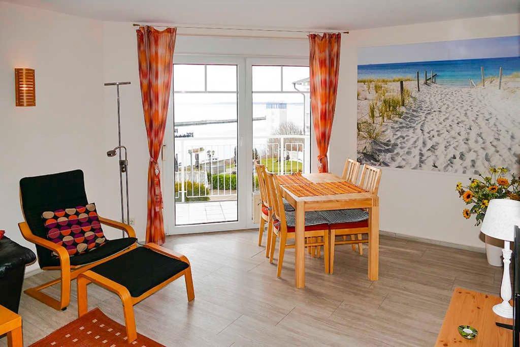 Ferienappartement Fraenzi Mit Herr ザスニッツ エクステリア 写真